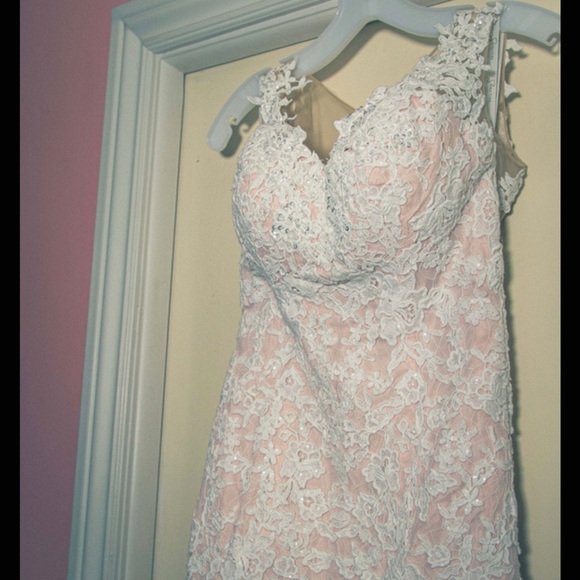 davids bridal gown - Picture 5 of 6